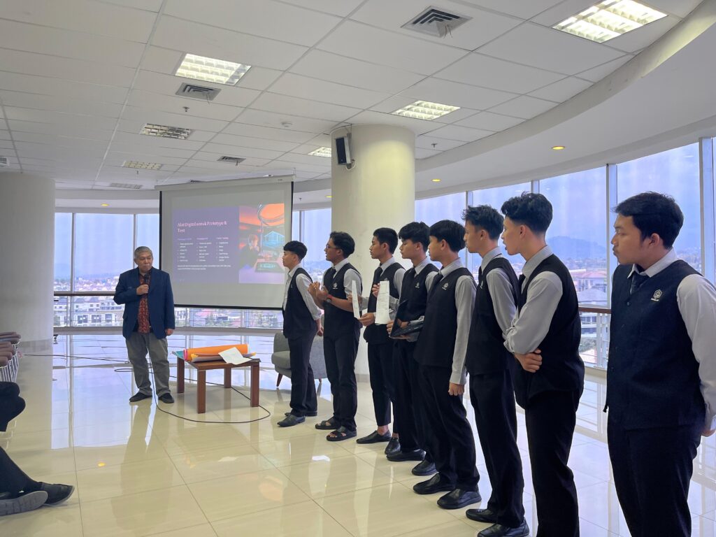 Universitas Ma Chung dan Thursina IIBS Adakan Program Short Course Bersama