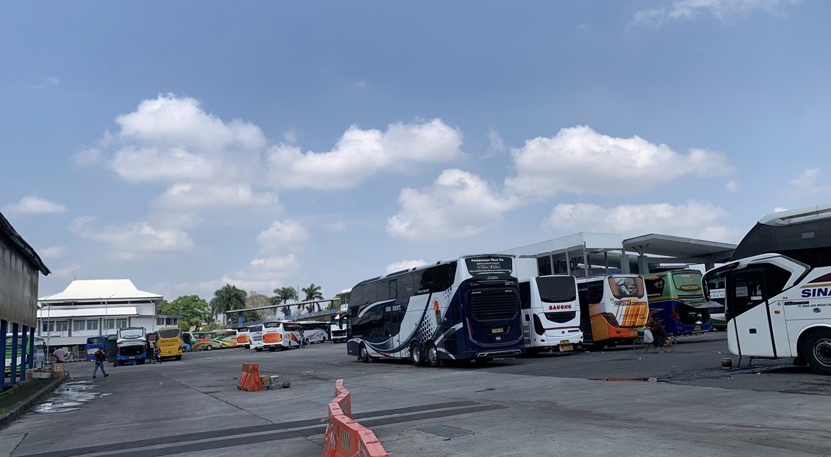 Long Weekend, Terminal Arjosari Mulai Dipadati Wisatawan yang Hendak Berlibur ke Malang