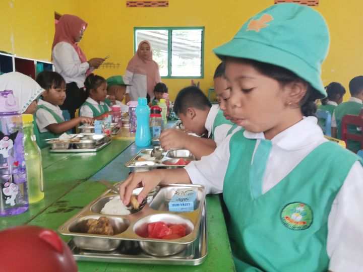 Program MBG di Kabupaten Malang Dimulai di Sepuluh Sekolah, di Kota Malang Belum