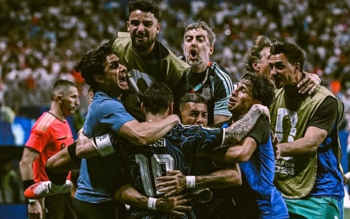Argentina Hancurkan Mimpi Inggris! Menang Dramatis 2-1, Messi Antar Albiceleste ke Final Piala Dunia 2026