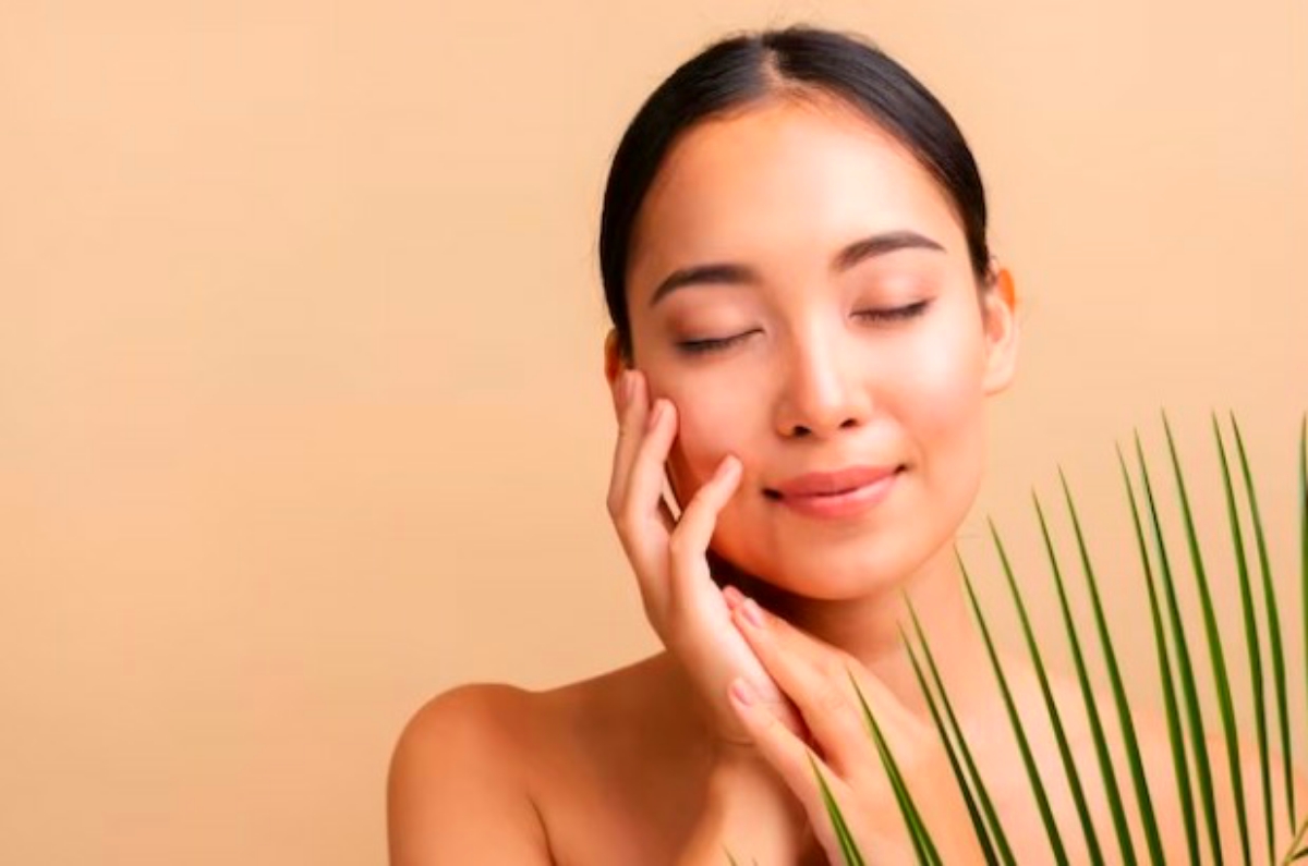 Khawatir Dengan Skincare Bodong? Ini 9 Tips Membuat Wajah Glowing Dengan Bahan Alami