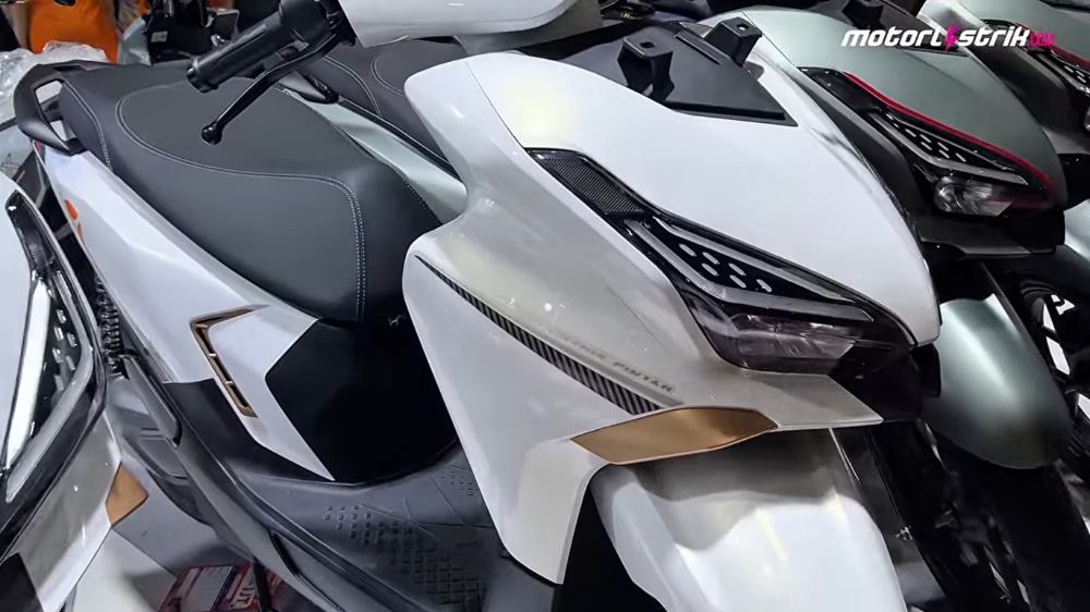Velax Ultra & Velax E di PRJ 2026 Diburu, Diskon Sampai Rp10 Juta dan Fitur Fast Charging