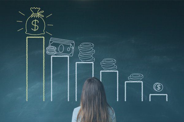 Fresh Graduate Baru Pertama Kali Merasakan Terima Gaji, Bingung Mengalokasikan dan Mengaturnya? Coba Tips Ini!