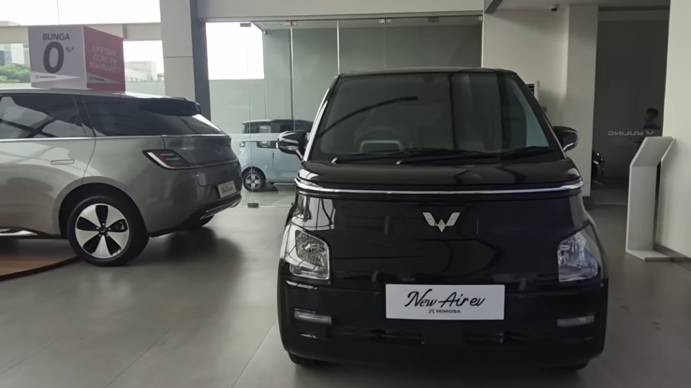 Diskon Mobil Listrik Wuling Tembus Rp100 Juta, Air EV hingga Cortez Masih Ada Stok 2025