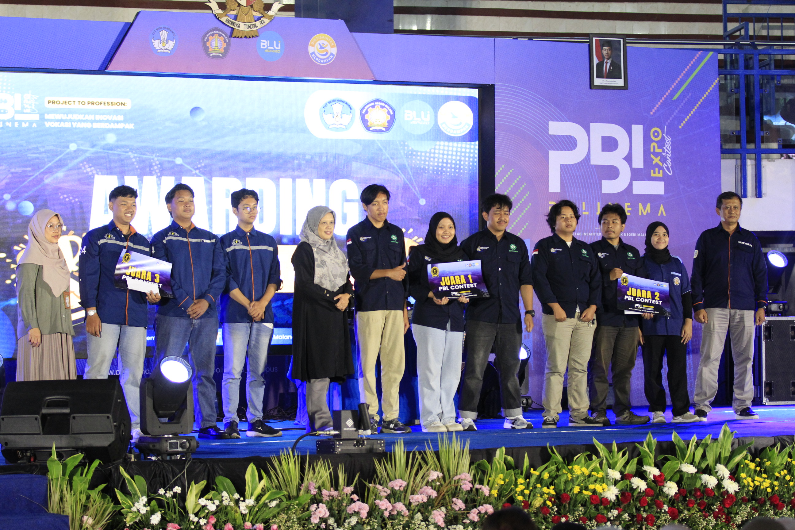 Tim Jalur Langit dari Teknik Elektro Raih Juara Pertama PBL Expo Polinema 2025