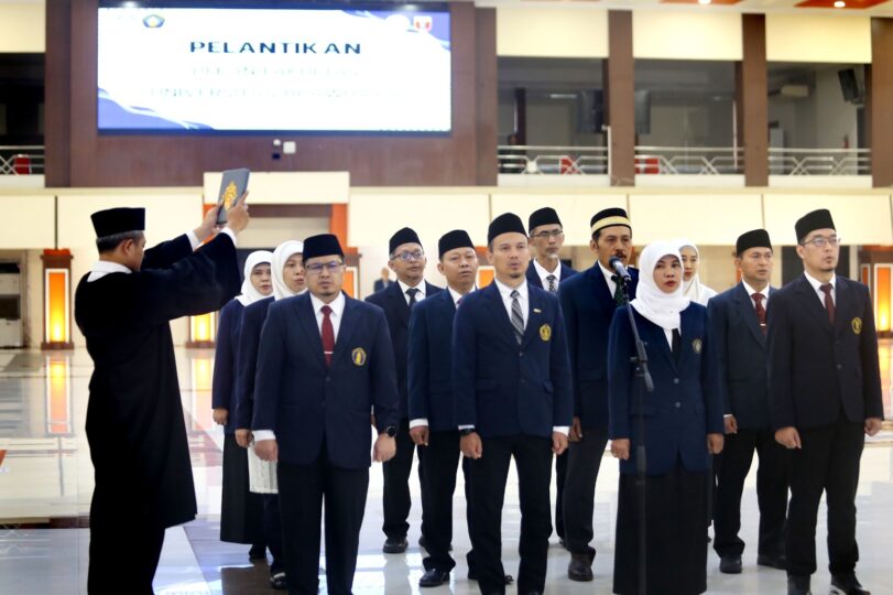 Rektor UB Lantik 12 Dekan Baru, Ingatkan untuk Tingkatkan Budaya Akademik