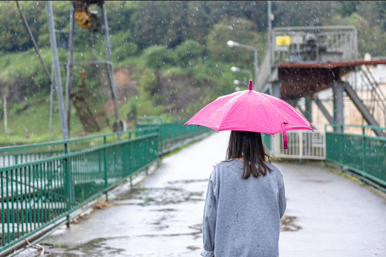 Prakiraan Cuaca 7 November 2025: Malang Raya Berawan dan Potensi Hujan Ringan 