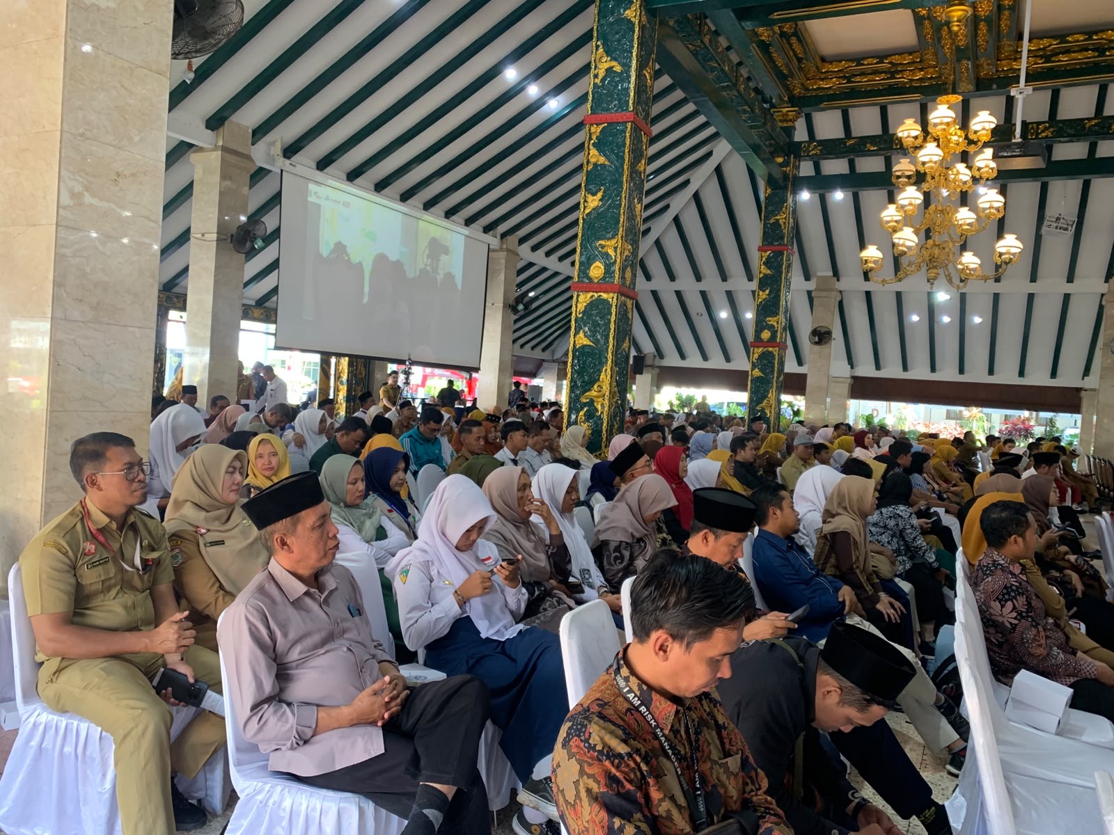 Bupati Malang Dorong Pelajar Melek Finansial, Program KEJAR dan RABU Diperkuat
