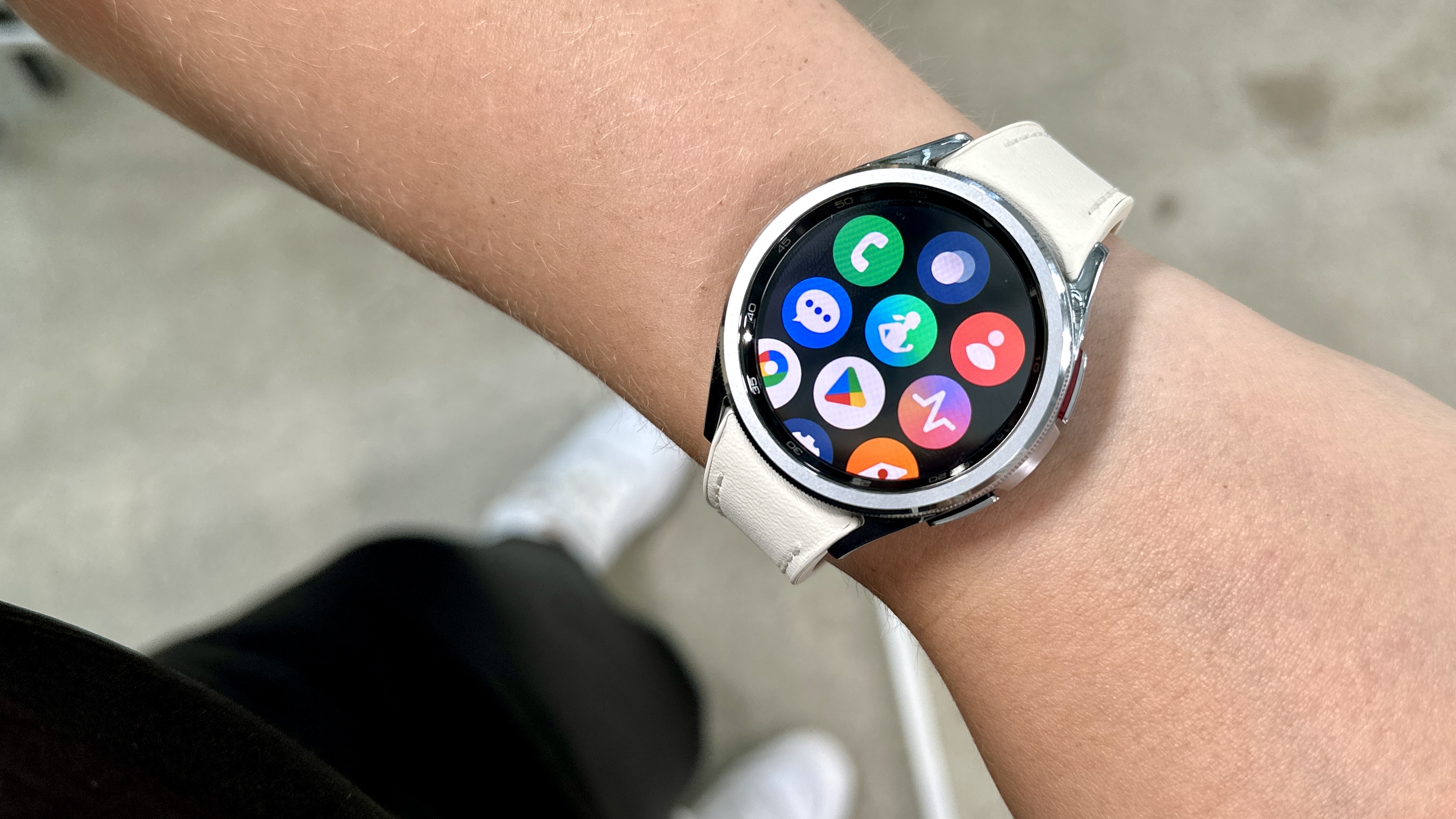 Samsung Galaxy Watch 6 yang Elegan dan Pro-Gaya Hidup Modern, Ini Spec dan Harganya