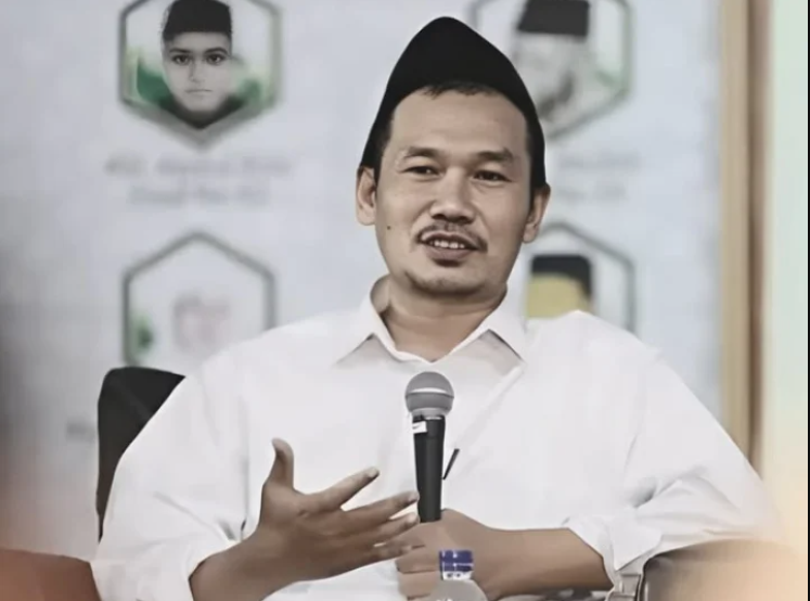 Gus Baha: Saya Ajari Ilmu Ikhlas supaya Amal Kita Diterima