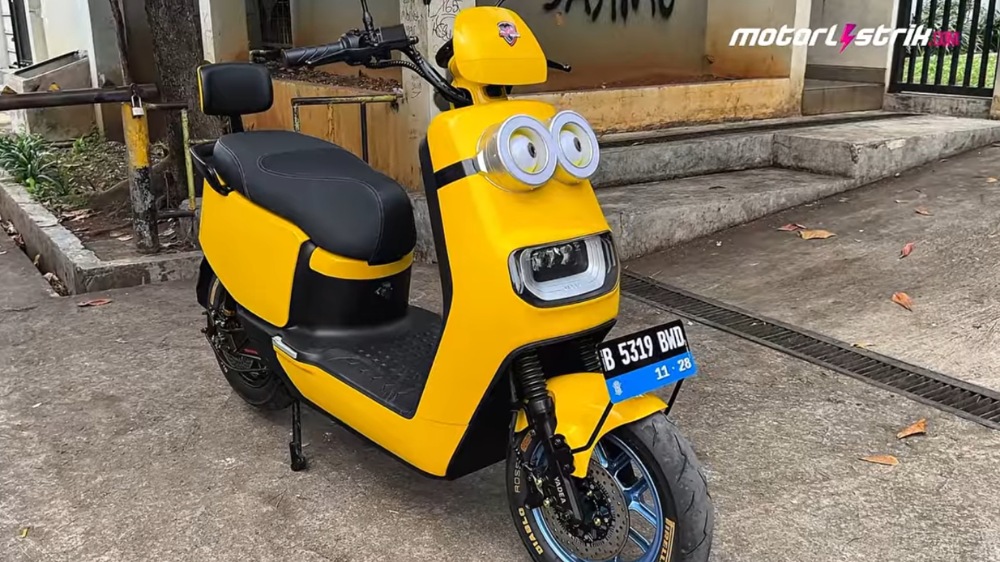 Bukan Sekadar Ganti Warna, Yadea E8S Pro Ini Dirombak Total dengan Motor 3 kW dan Fast Charging