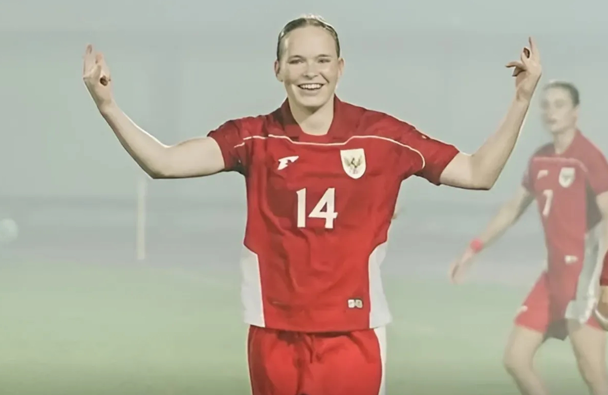Debut Isa Warps Bikin Heboh Media Belanda, Ada Tangis Ibu di Balik Gol Bintang Naturalisasi Timnas Putri Ini