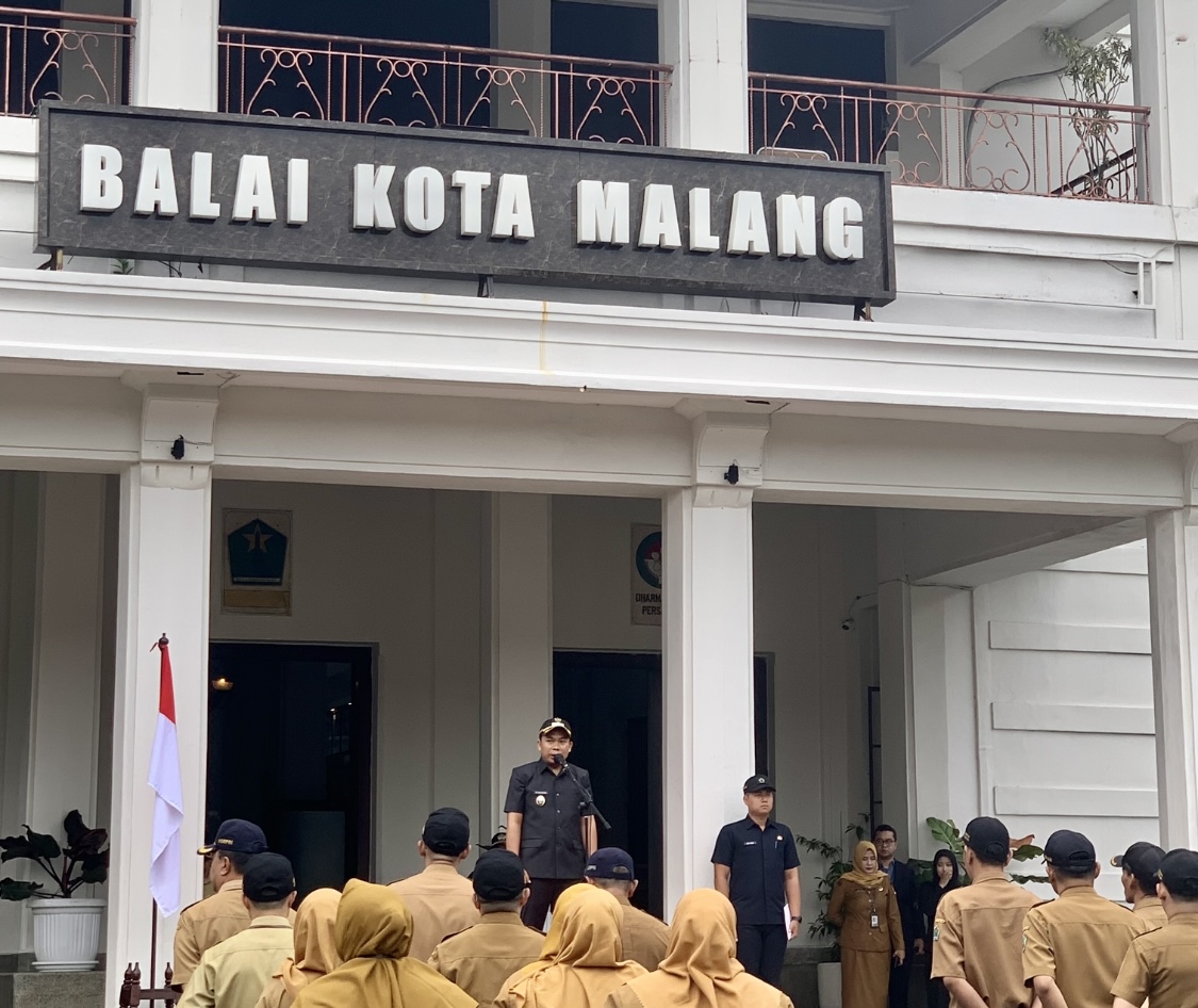 Ali Muthohirin Pimpin Apel di Balai Kota Malang: Nyuwun Sewu, Masuk Keluarga Besar Pemkot Malang