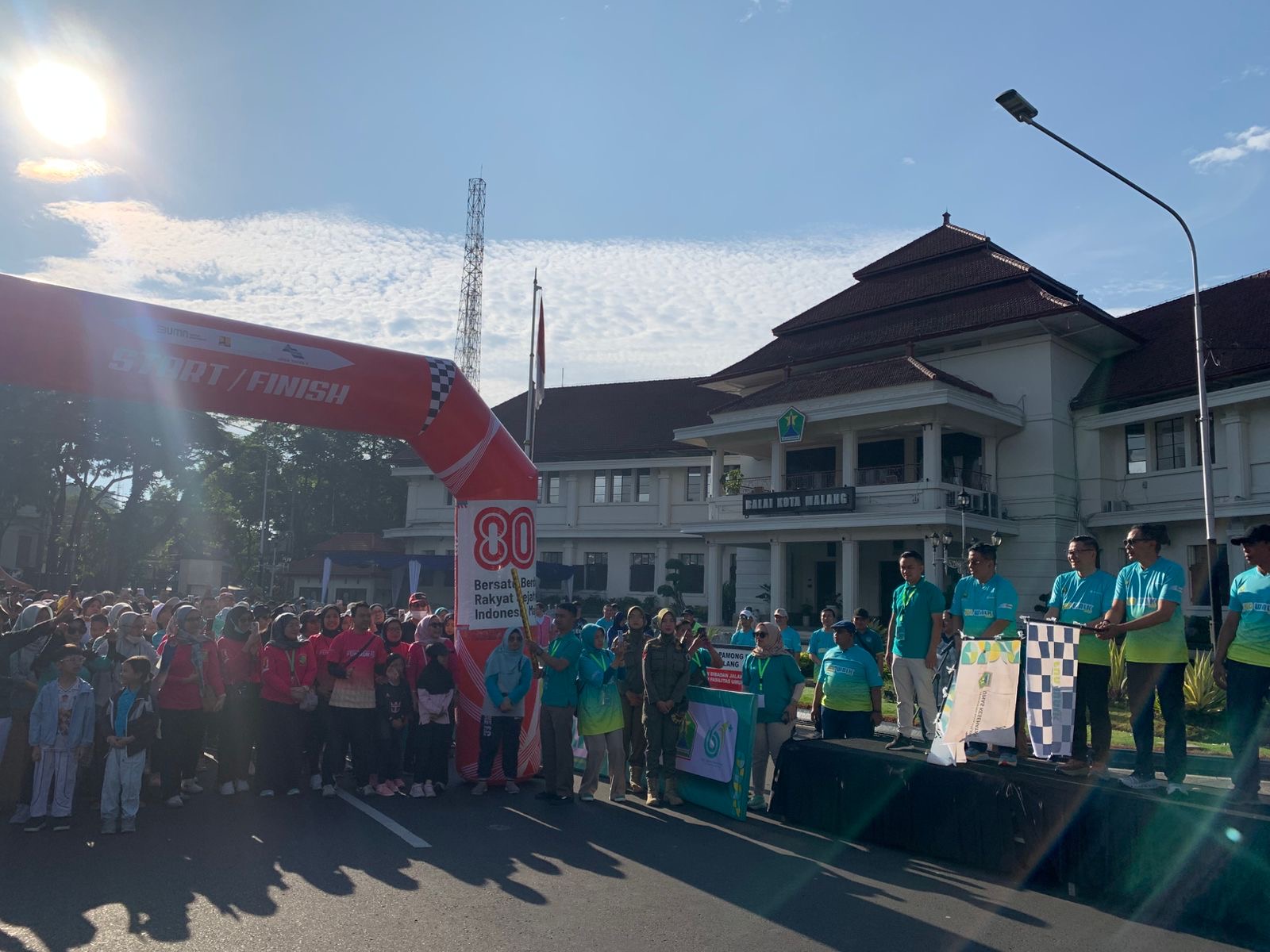 3.000 Warga Ikuti Fun Walk HKN ke-61, Pemkot Malang Dorong Budaya Hidup Sehat