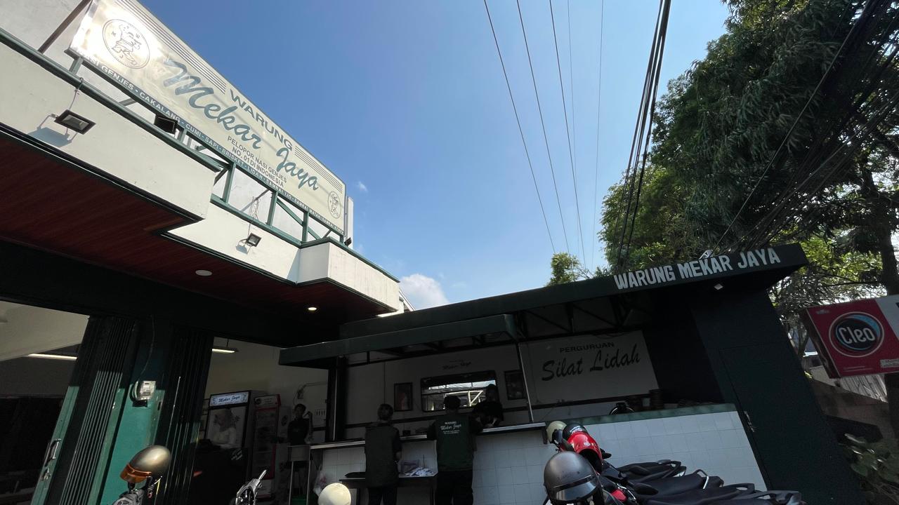 Mekar Jaya Suhat, Tempat Makan 24 Jam Pelopor Nasi Genjes di Malang