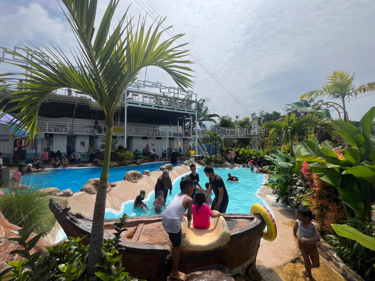 D'kopi Sabin Padukan Taman Rekreasi dan Kafe 