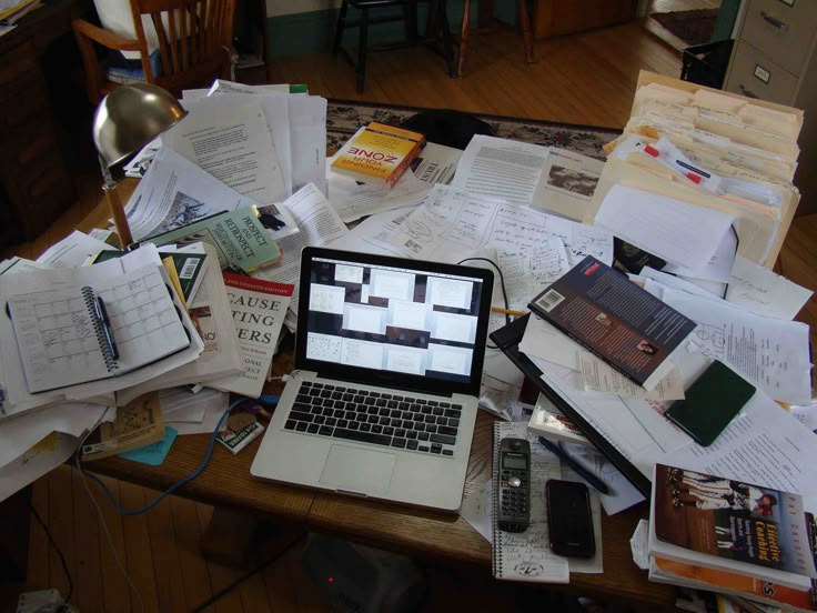 Suka Nonton Kan? Dari Film Favorit Bisa Dijadikan Topik Skripsi Lho! Ini 9 Cara yang Bisa Dicoba!