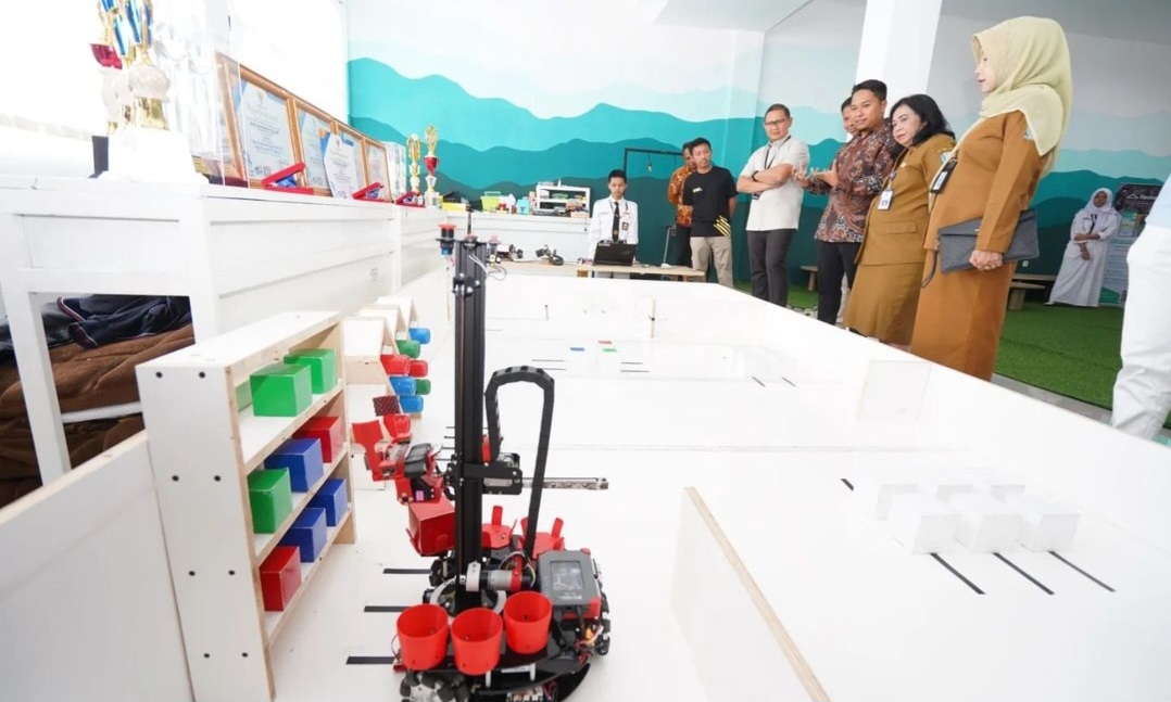 Techno Park di SMK Telkom Malang Di-launching, Pamerkan AI untuk Posyandu