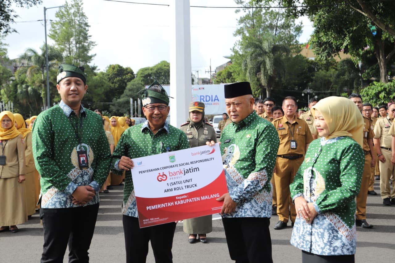 Sinergi Pemkab Malang dan Bank Jatim: Perkuat Sarana Pengelolaan Sampah melalui Program CSR