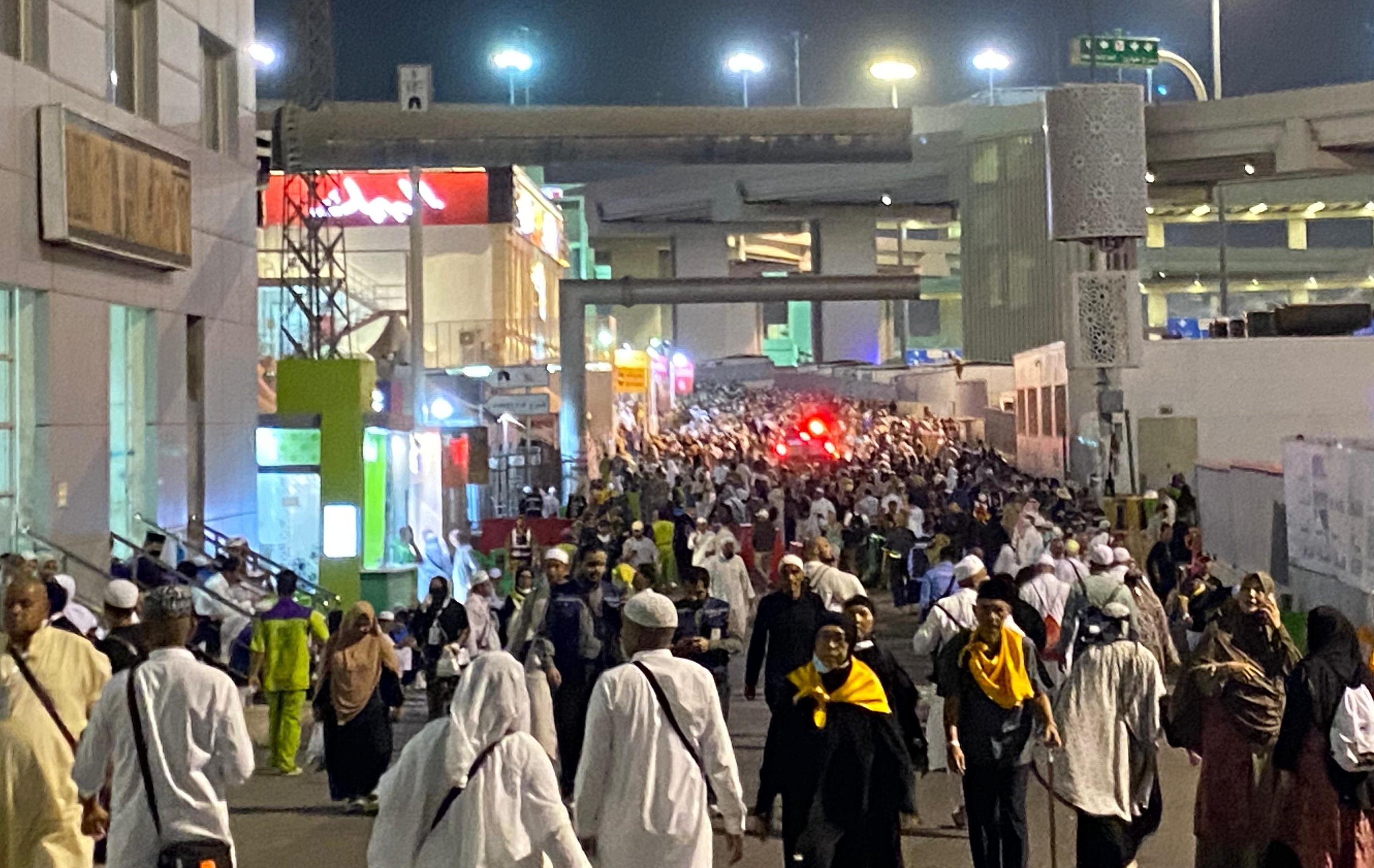 Jemaah Indonesia Mulai Bergerak Balik ke Makkah, Senin Mulai Sweeping Tenda Pastikan Tak Ada yang Tertinggal
