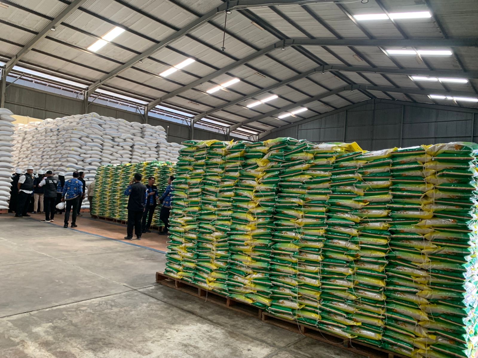 Diskopindag Jamin Stok Sembako Aman Jelang Idulfitri 2026, Gudang Distributor Disisir Cegah Penimbunan