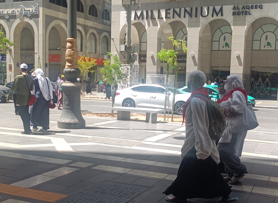 Kemenhaj Imbau Jemaah Haji Waspada Suhu Panas Arab Saudi yang Diprediksi Capai 43°C