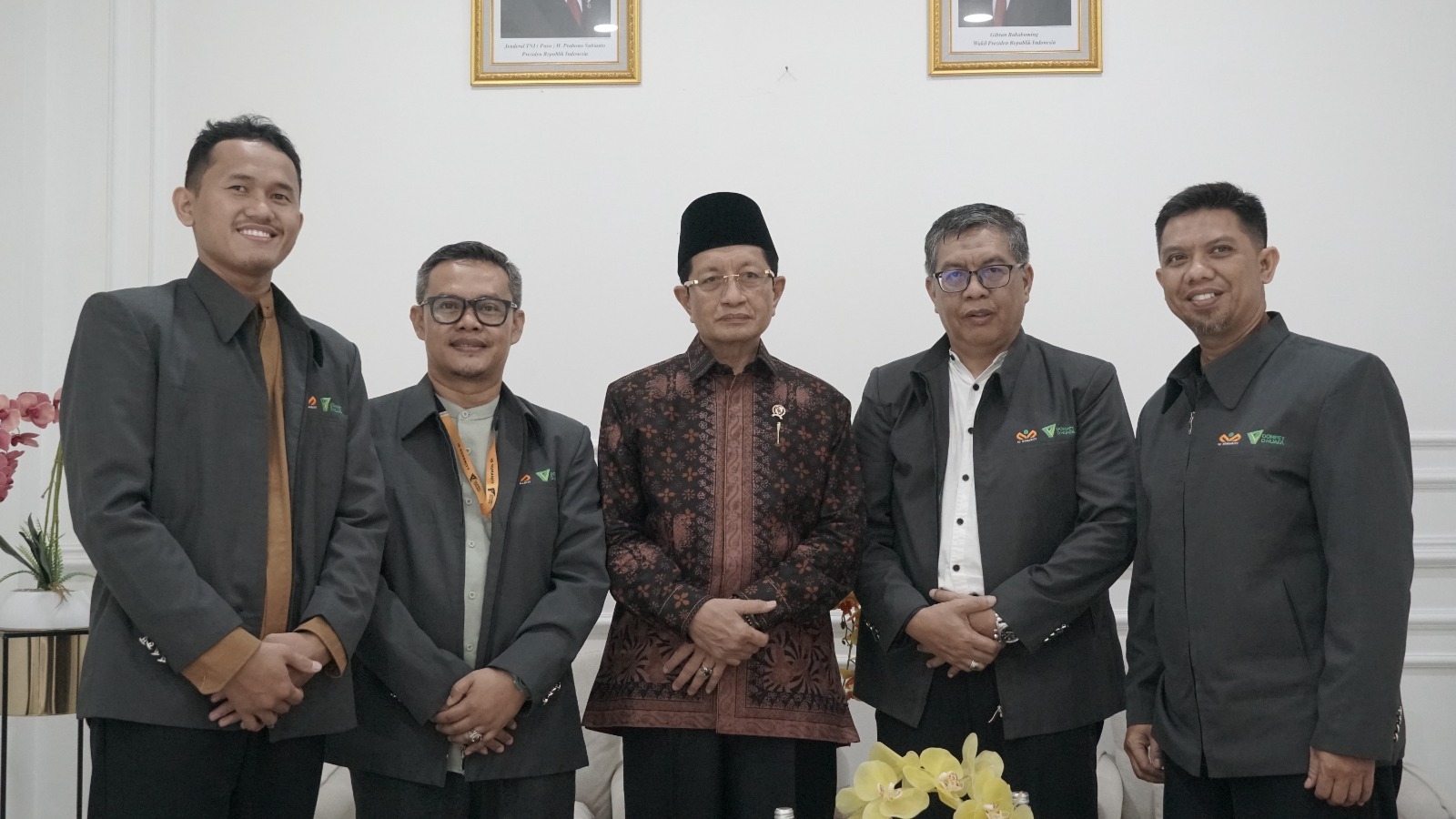 Menag Dukung Dompet Dhuafa Kirim Dai ke Wilayah 3T dan Luar Negeri
