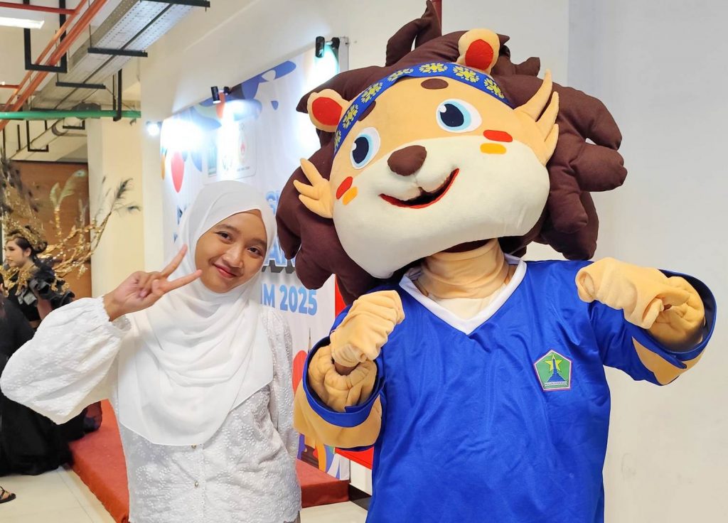 Ini Dia, Mahasiswa UM Pencipta Desain Sima Maskot Porprov IX Jatim