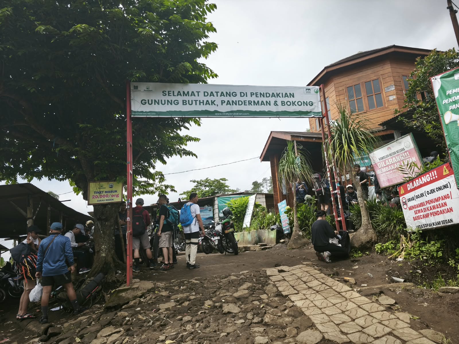 Jalur Pendakian Gunung Buthak, Panderman, dan Bokong Ditutup Sementara Buntut Kebakaran Hutan