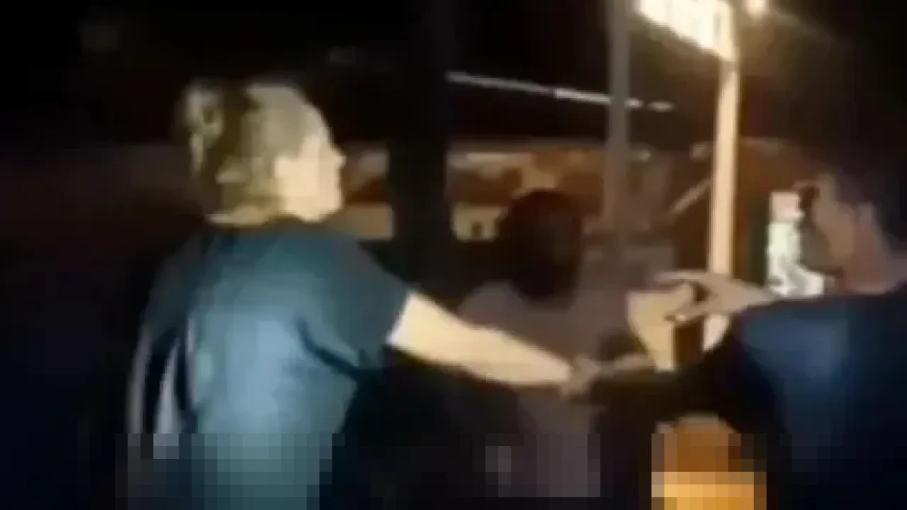 Turis Ketahuan Overstay dan Diamankan gegara Amuk Speaker Musala di Gili Trawangan