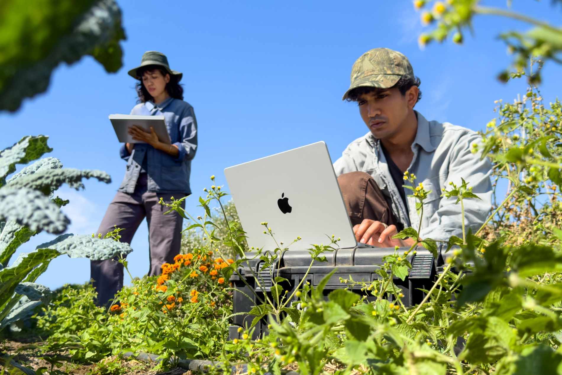 Apple Rilis MacBook Pro M6 dan iMac Terbaru, AI Lebih Kencang hingga 5 Kali