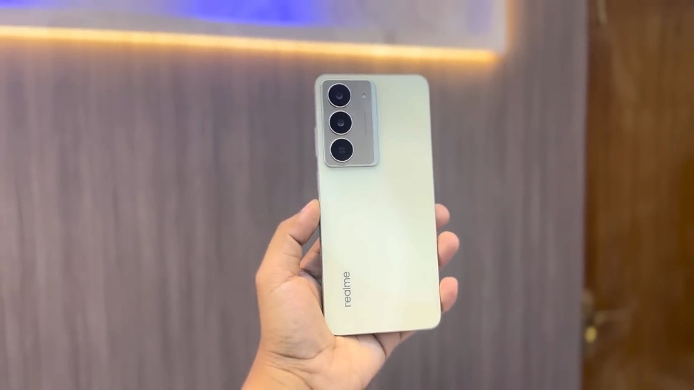 Realme 14x 5G Siap Jadi Raja HP Murah, Punya IP69 dan Fast Charging 45W