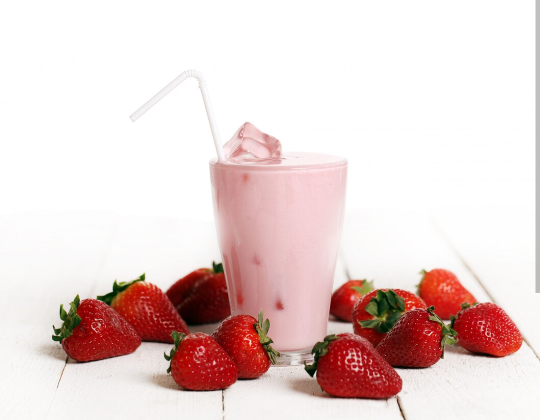 Kreasi Milkshake Stroberi: Segarnya Minuman Manis yang tak Pernah Membosankan