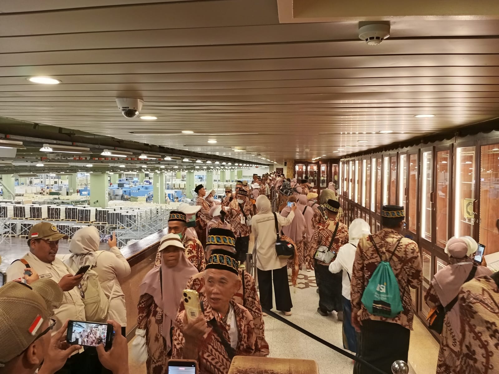 Percetakan Mushaf Alquran Terbesar Dunia di Madinah: Dijaga Para Hafiz, Cetak 18 Juta Eksemplar Per Tahun