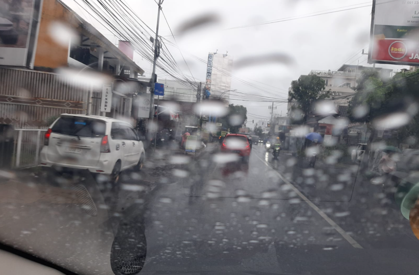 Cuaca Malang Raya 10 April,  33 Kecamatan Hujan Ringan, 3 Hujan Petir, Jatim Siaga Hujan Lebat-Sangat Lebat