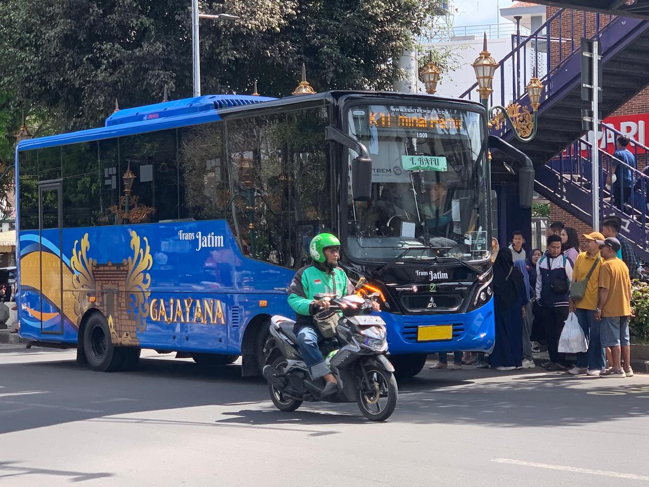 Libur Akhir Tahun, Antrean Trans Jatim Mengular di Kayutangan Heritage, Wisatawan Luar Kota Mendominasi
