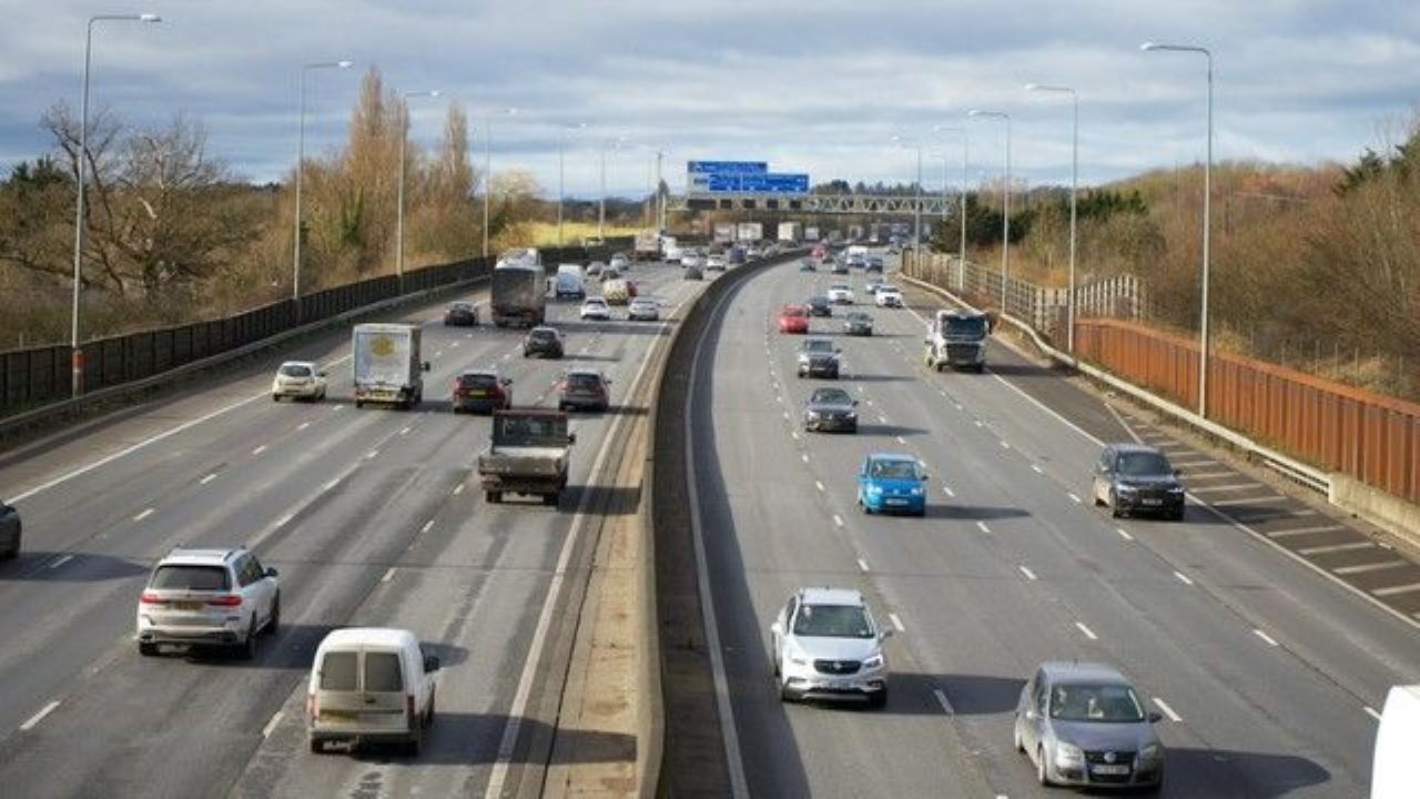 Siap-Siap Liburan Imlek, Cek Tarif Tol Trans Jawa 2026 dan Rest Area Nyaman