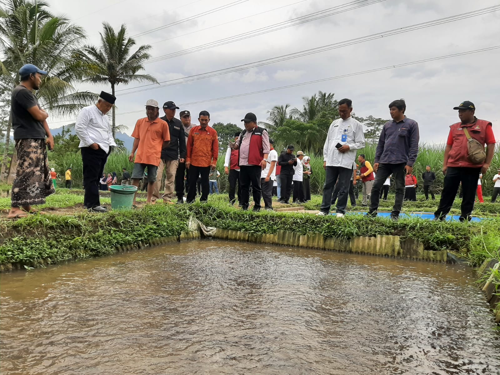 Sambang Desa Kali Ini di Kecamatan Jabung, Bupati Malang Datangi Kafe hingga Kampus di Sana