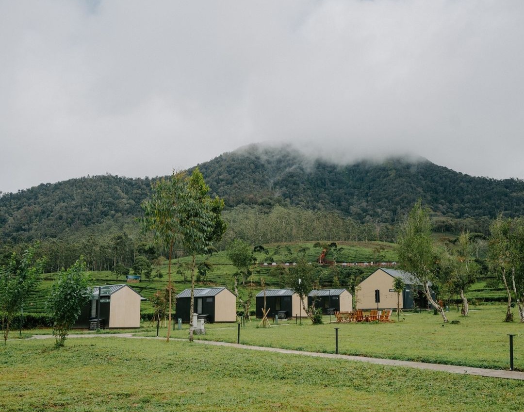 Bobocabin Coban Rondo, Pilihan untuk Liburan Akhir Pekan yang Menyegarkan