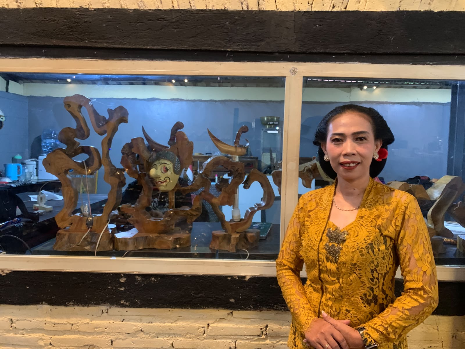 Workshop Batik di Malang Ajak Generasi Muda Lestarikan Budaya dan Bangga Berkebaya