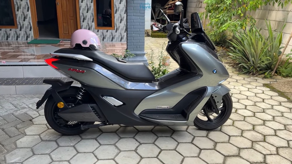 U-WINFLY M135H vs U-WINFLY M100, Apa Saja Peningkatan yang Ditawarkan?