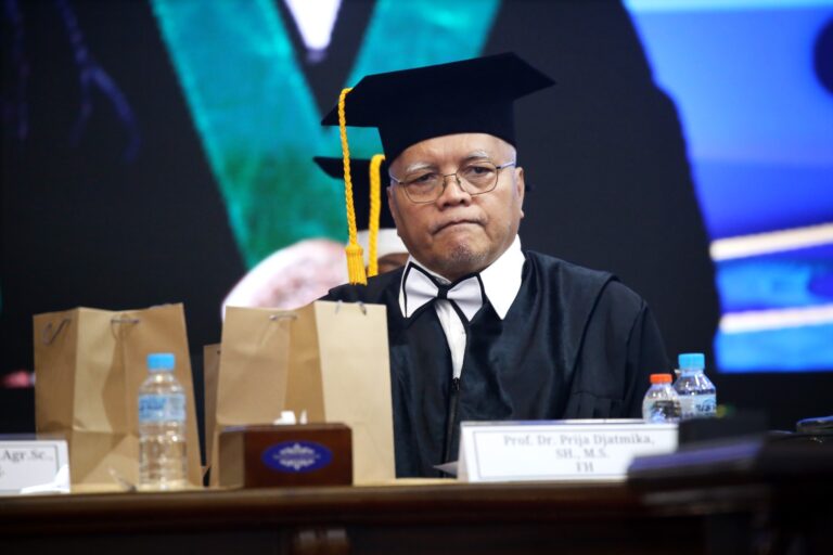 Prof Prija Djatmika Tawarkan Model Pengembalian Aset Pelaku Pidana Korupsi