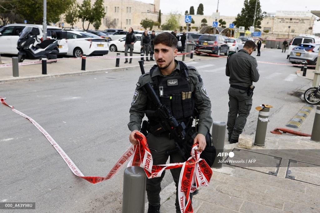 Iran Rudal Kota Tua Yerusalem, Dekat Situs Suci Tiga Agama