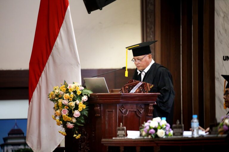 Prof Mashudi Tawarkan Model Nutrisi Peternakan Sapi Perah Daerah Tropis