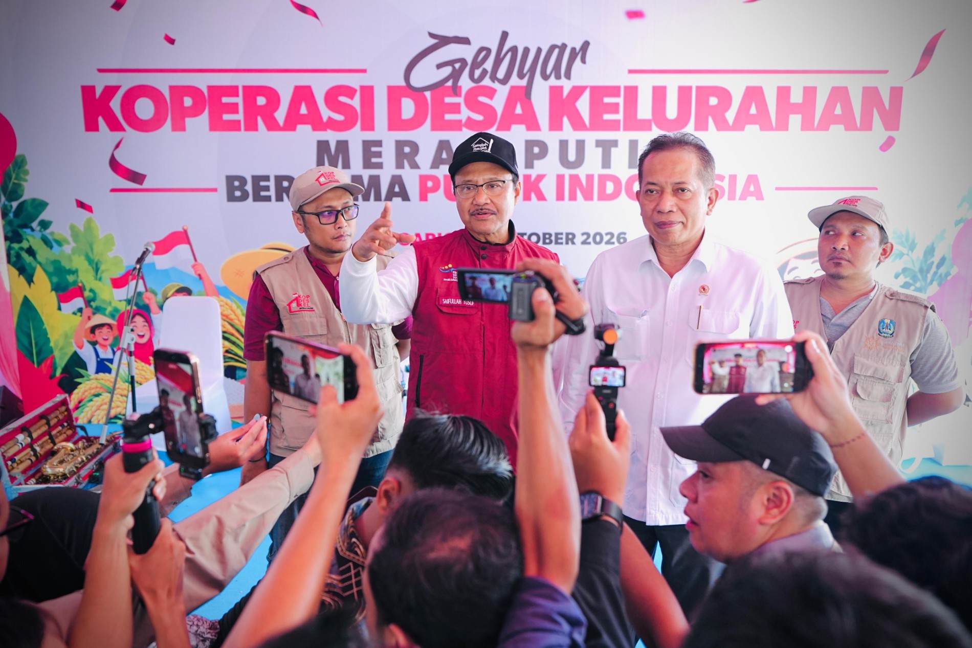 Bansos PKH dan BPNT Bisa Diambil di Kopdes Merah Putih, Gus Ipul Pastikan Bebas Potongan