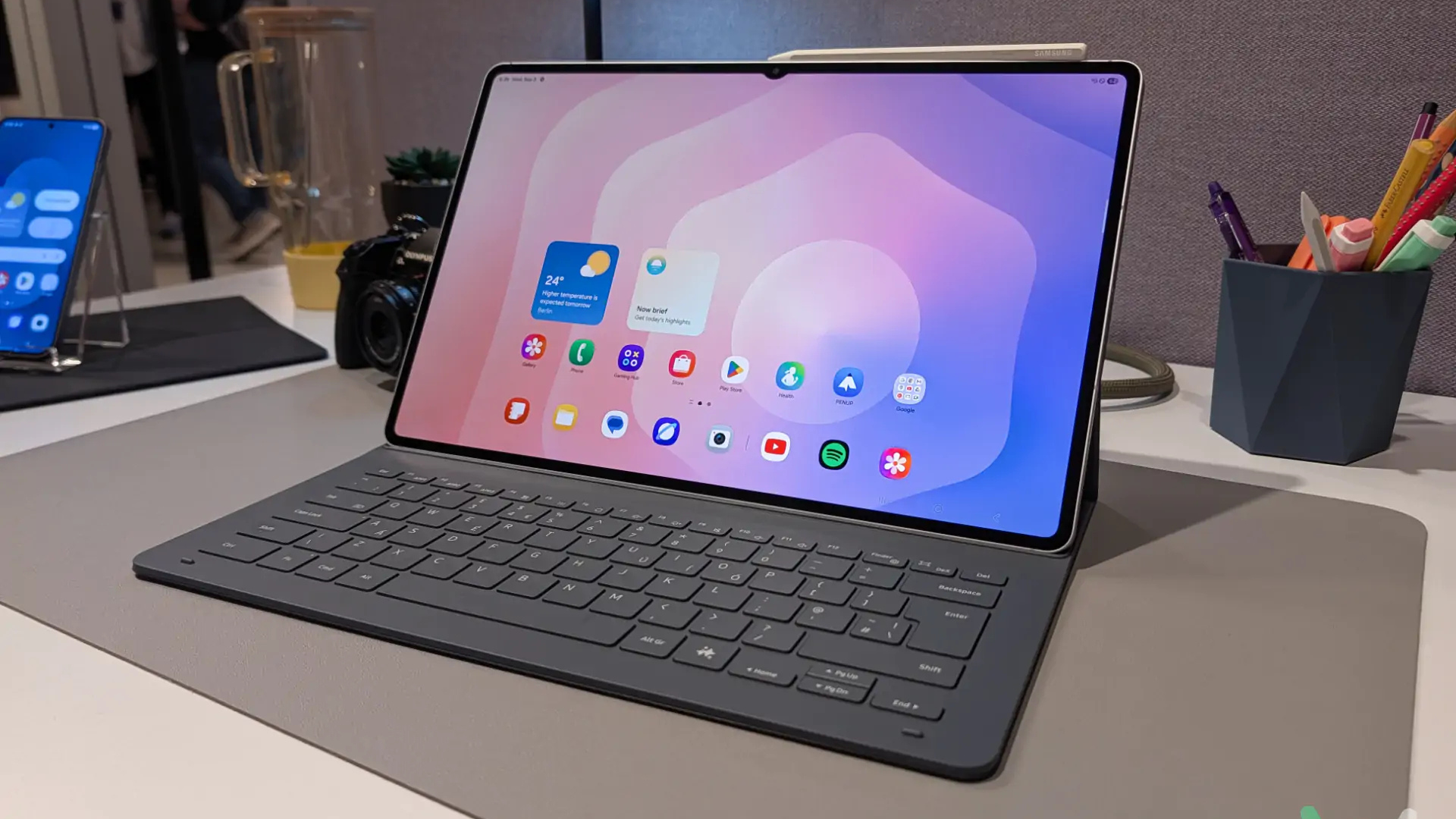 Kerjakan Matematika Pakai Fitur Solve Mate Samsung Galaxy Tab S11, Begini Caranya!