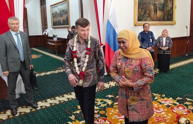 Bertemu Duta Besar Rusia, Khofifah Tawarkan Pelabuhan Probolinggo