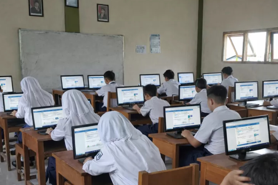 Hari Kedua TKA SMP Kota Malang Lancar, Disdikbud Pastikan Tanpa Kendala Jaringan
