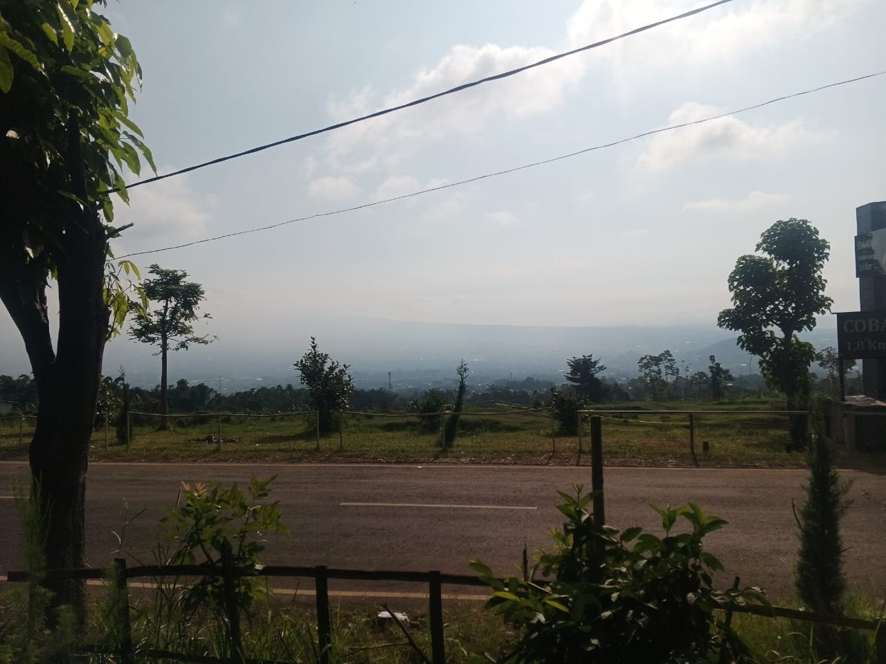 Cuaca Kota Batu 6 Oktober: Kabut/Asap, Suhu 17–27°C di Tiga Kecamatan