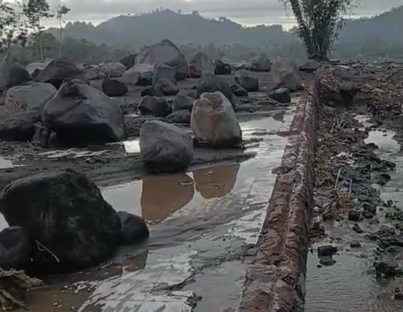 Bangunan SDN 2 Supiturang Rata dengan Tanah Imbas Erupsi Semeru